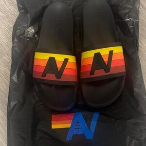 Aviator Nation Slides EUC Size 11